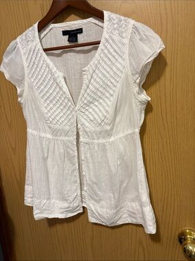 Calvin Klein White V-Neck Pintuck Cap Sleeve Blouse